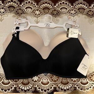 Rene Rofe Black and Nude Wireless Bras Set of 2